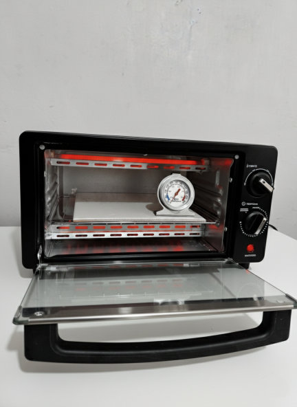 horno con termometro